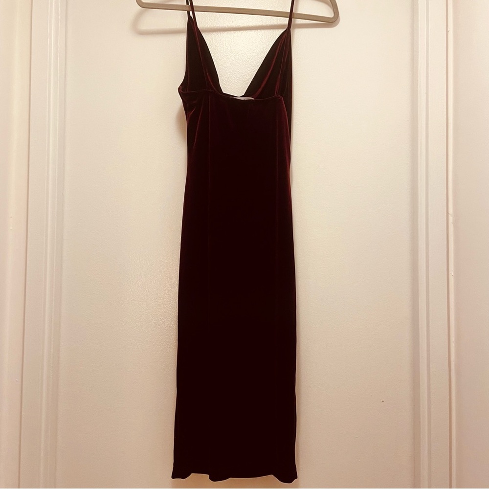 Lulu's burgundy Velvet Midi Dress cowl neck medium